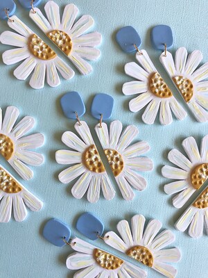 Daisy Earrings, Flower Earrings, Floral Earrings, Daisy Jewelry, Polymer Clay Earrings, Statement Earrings, Modern Earrings, Cute Earrings - image2